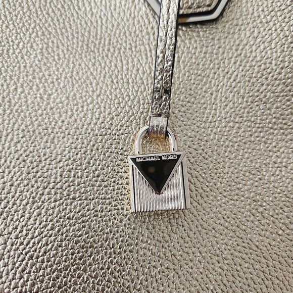 Michael Kors Mercer Gallery Medium Tote Gold Leather - Picture 2 of 15